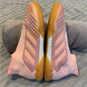 Adidas Predator Men Indoor Soccer Shoes Clear Orange/Pink Size 9.5